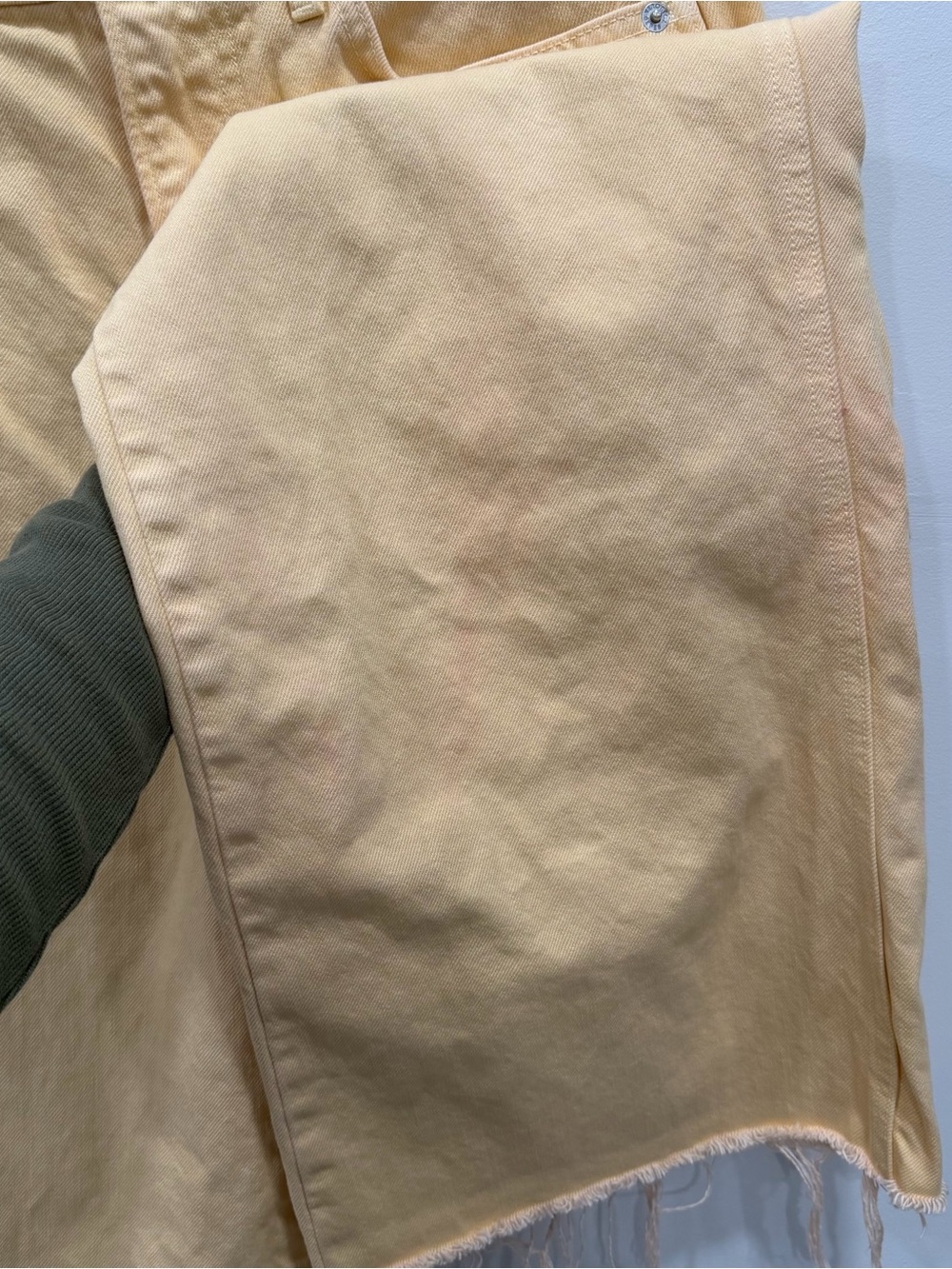 Veronica Beard Taylor High Waisted Wide Leg Crop Frayed Hem Jeans Chamomile 29 - Picture 6 of 15